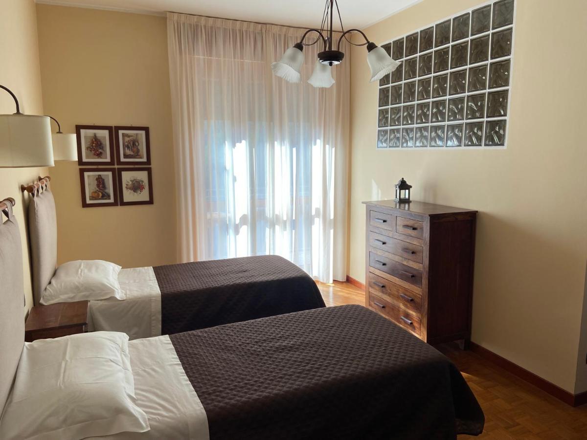 La Via Del Sole Panzió Susa Kültér fotó
