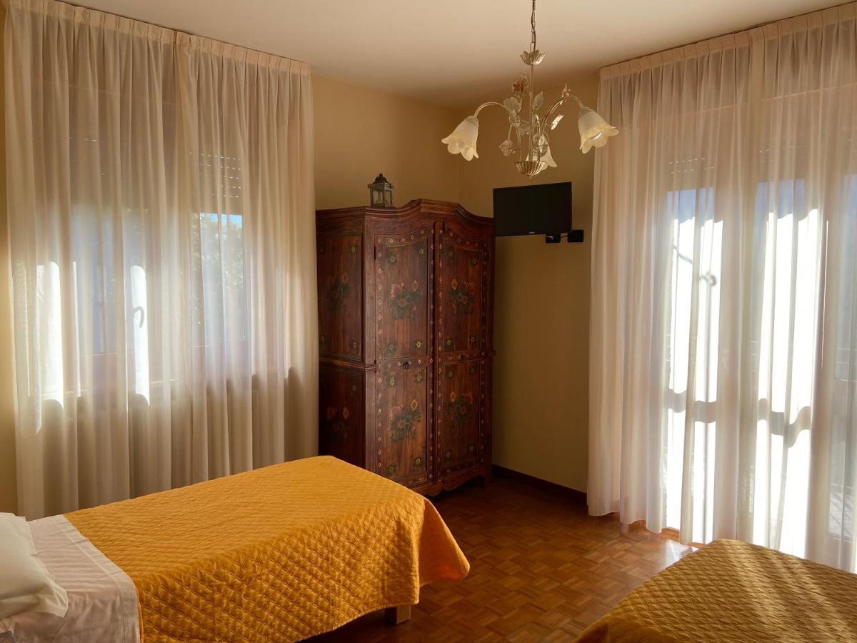 La Via Del Sole Panzió Susa Kültér fotó