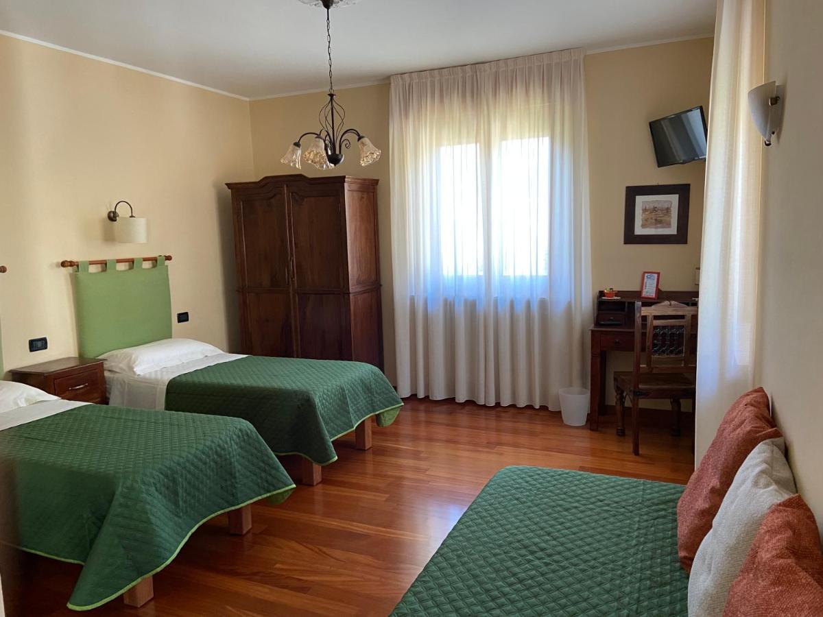 La Via Del Sole Panzió Susa Kültér fotó