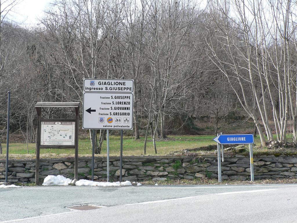 La Via Del Sole Panzió Susa Kültér fotó