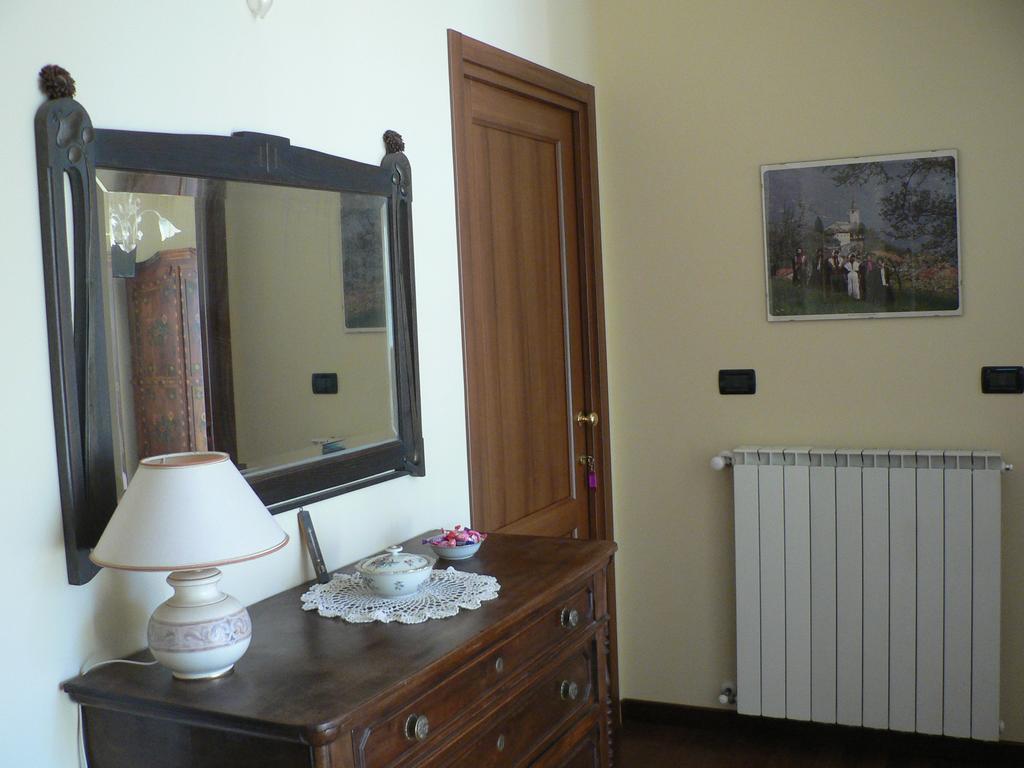 La Via Del Sole Panzió Susa Kültér fotó